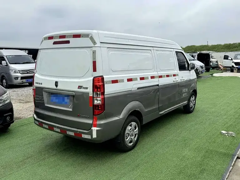 Jinbei New Haishi X30 L 1.5 L Fortune Van2 5-seat AC SWC15 M