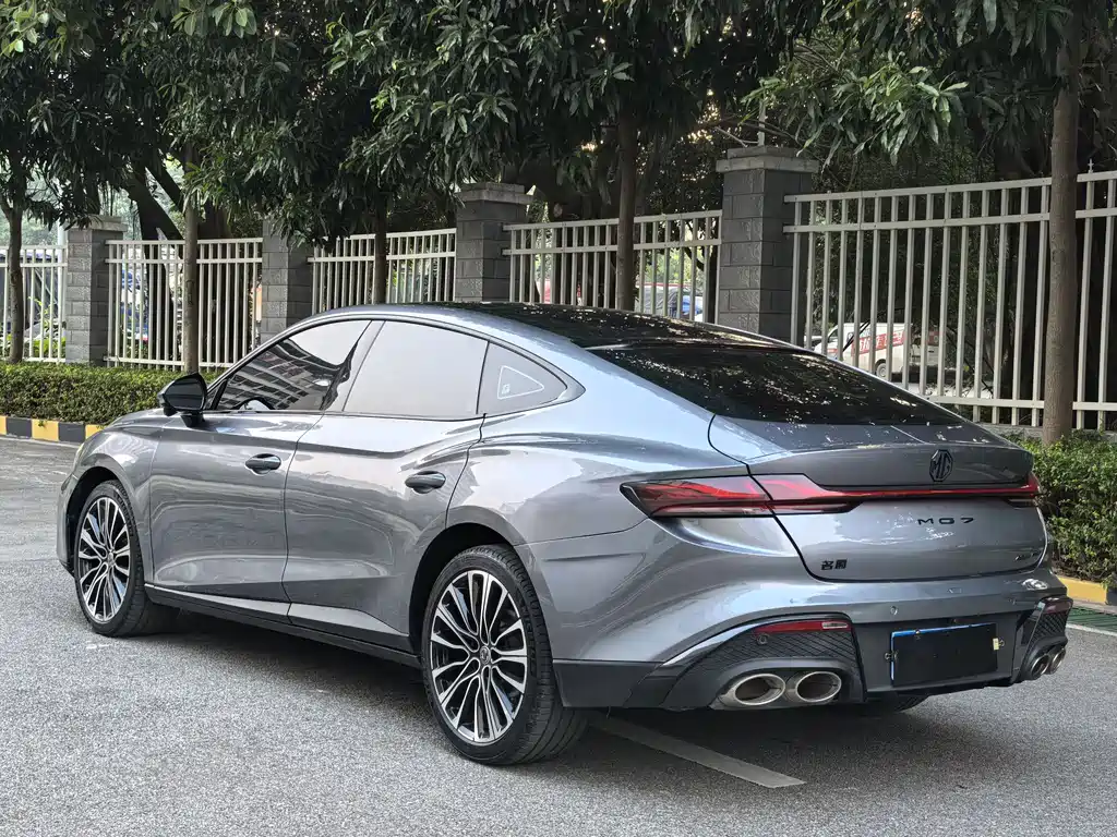 MG7 2.0 T Auto Beauty Hunter Luxury Enjoyment