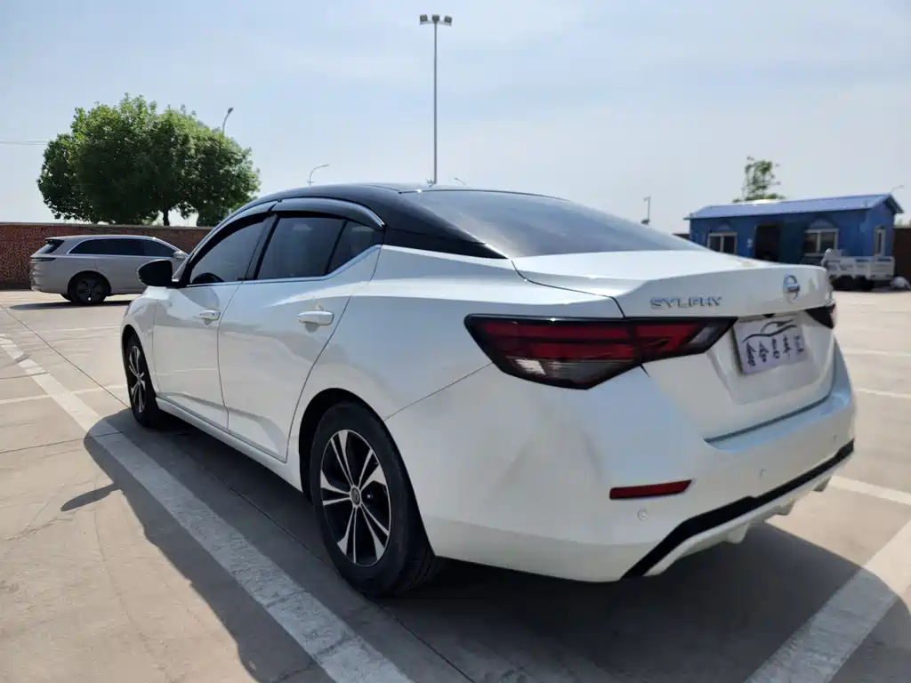 Sylphy 1.6 L XL CVT Joy