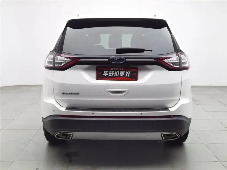 Ford Edge EcoBoost 245 2 WD Platinum Sharp 5-seat