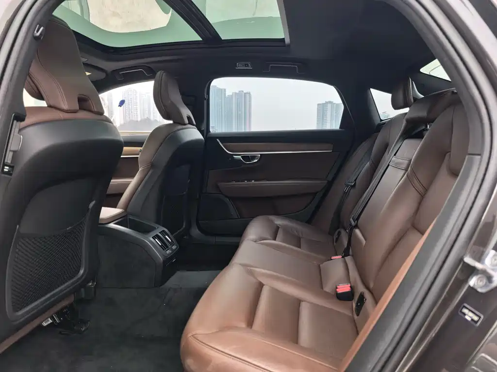 Volvo S90 B5 Smart Ease Luxury