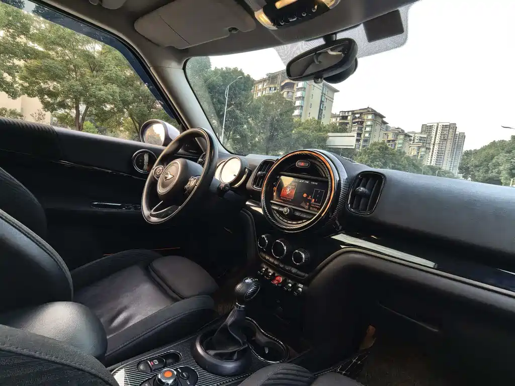 MINI COUNTRYMAN 2.0 T COOPER S ALL4 Classic