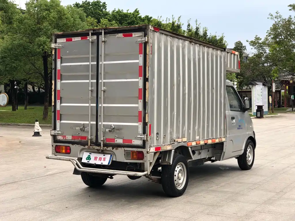 Wuling Rongguang Mini Truck 1.5 L Basic Single Cab CN-VI L3 C