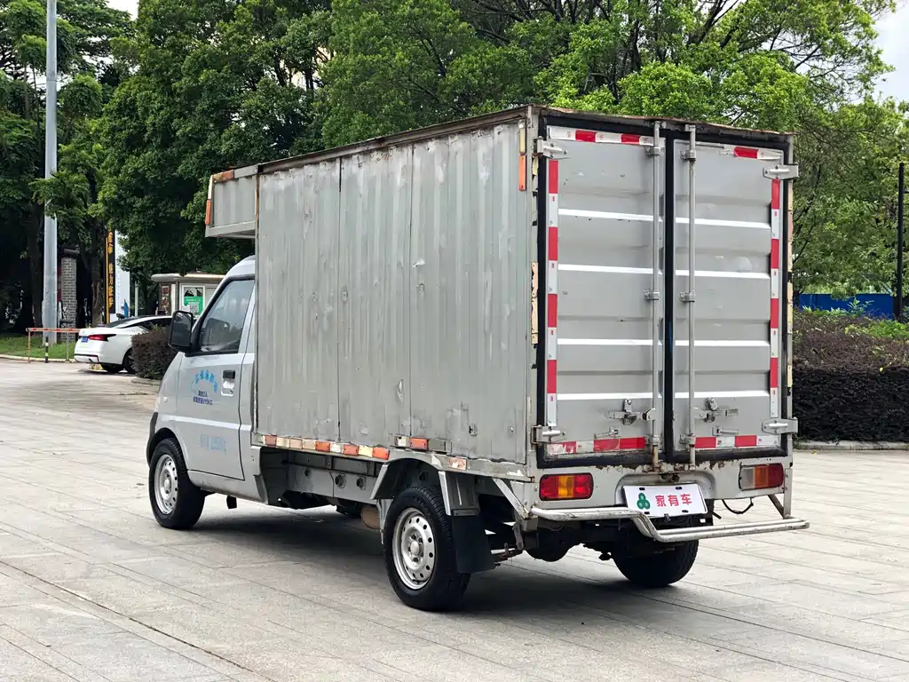 Wuling Rongguang Mini Truck 1.5 L Basic Single Cab CN-VI L3 C