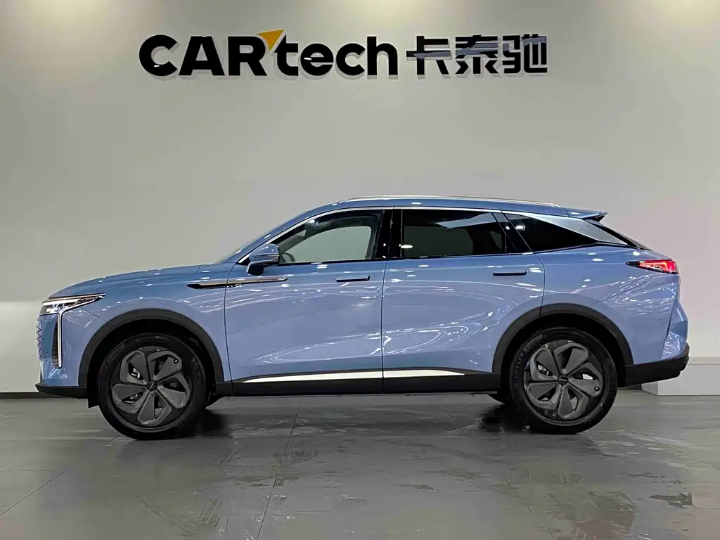 Exeed Yaoguang 400 T 2 WD Luxury Enjoyment