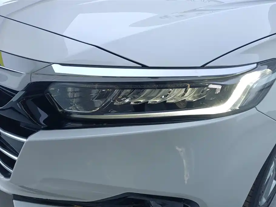 Accord 260 TURBO Luxury