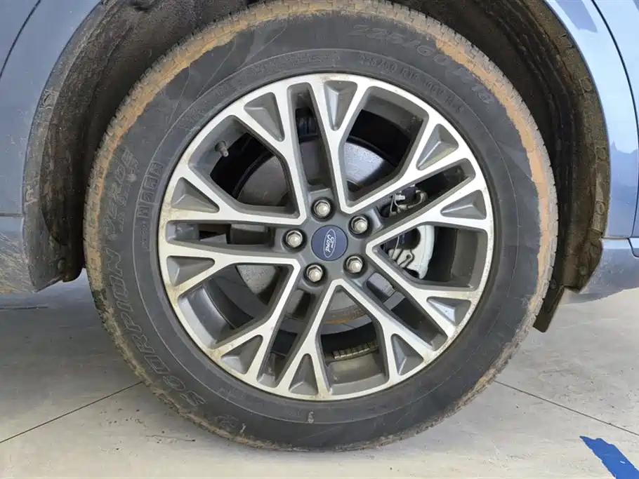 Escape EcoBoost 245 4 WD Excellence Enjoyment