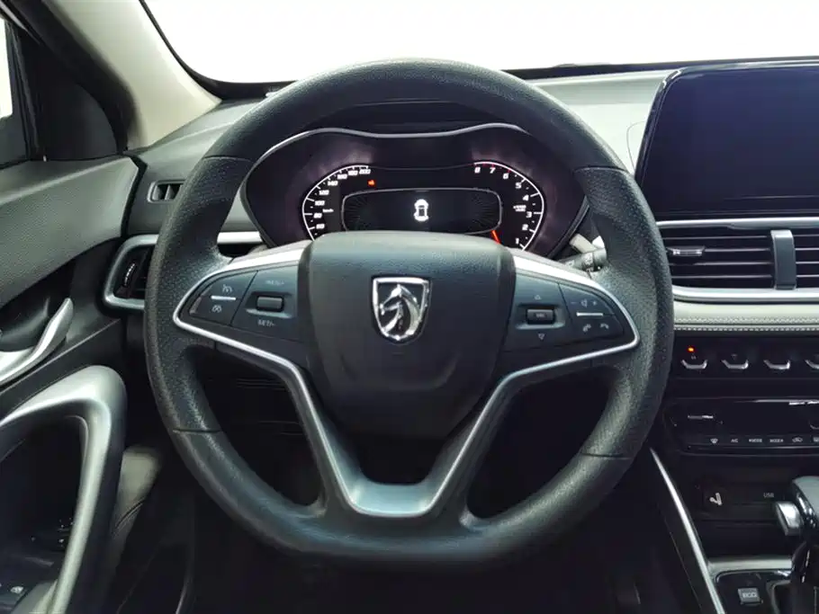 Baojun 510 1.5 L CVT Pleasure CN-VI