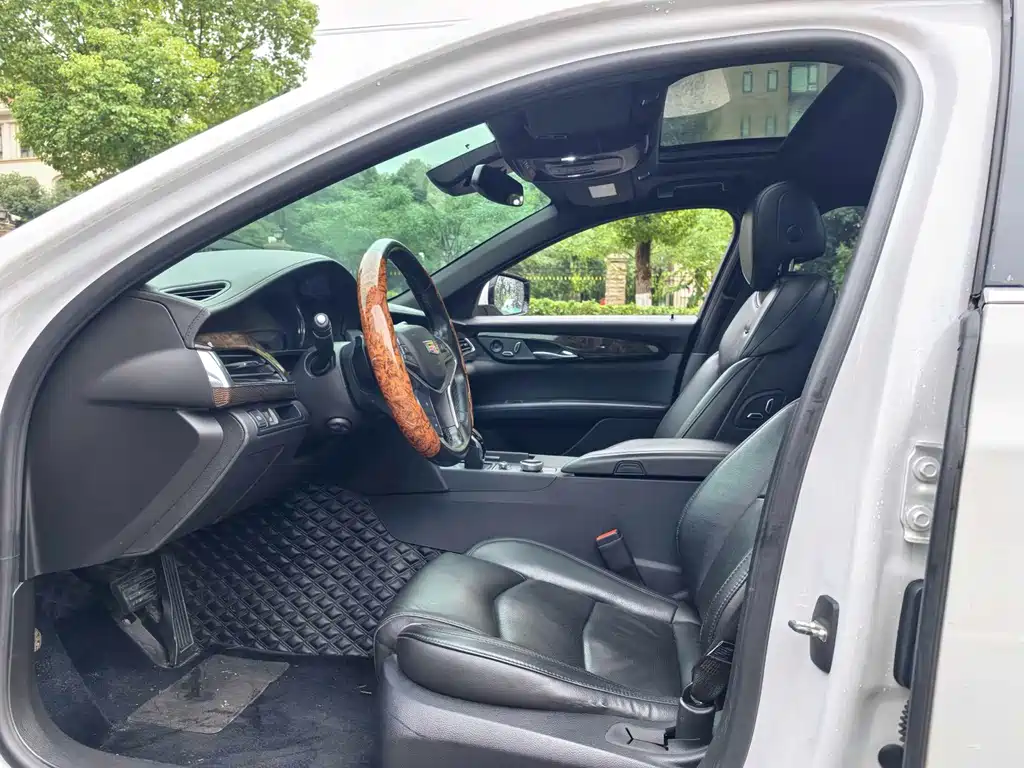Cadillac CT6 28 T Luxury