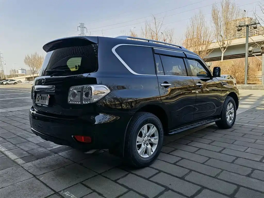 Patrol 5.6 L Standard