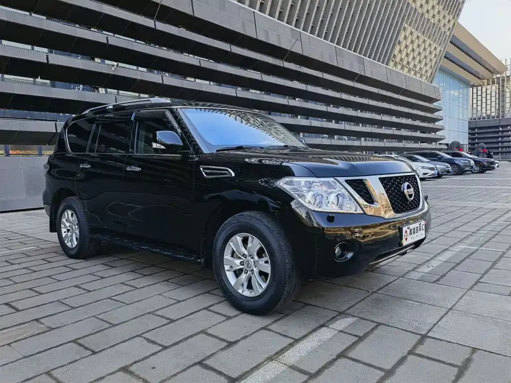 Patrol 5.6 L Standard
