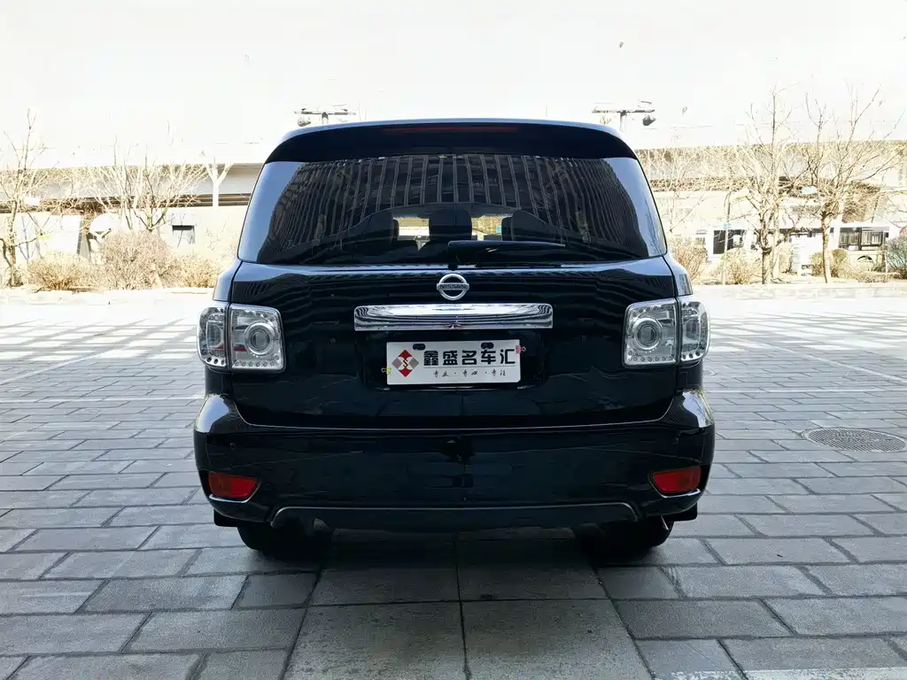 Patrol 5.6 L Standard