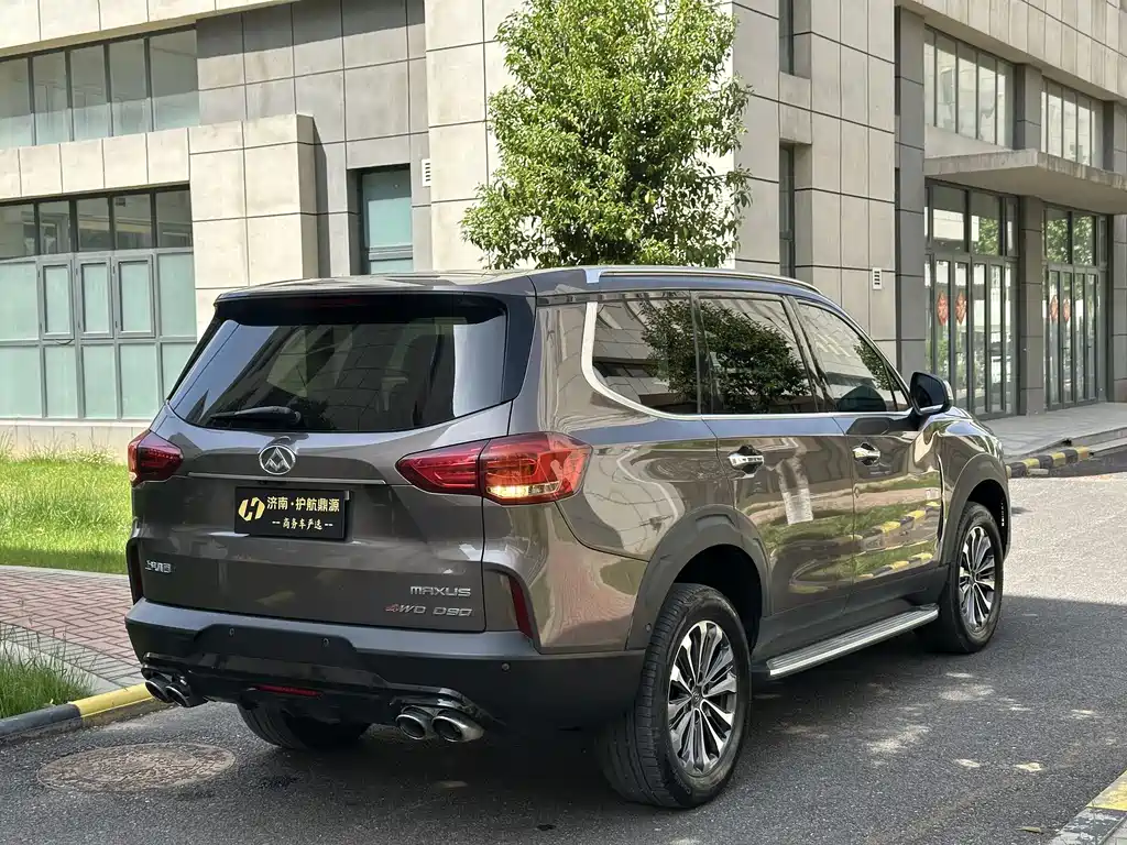 Maxus D90 2.0 T Auto 4 WD Star
