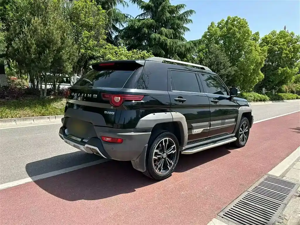 Beijing Offroad BJ20 1.5 T CVT Luxury