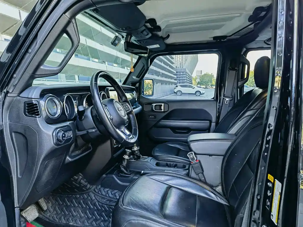 Wrangler 2.0 T Highland 4-door