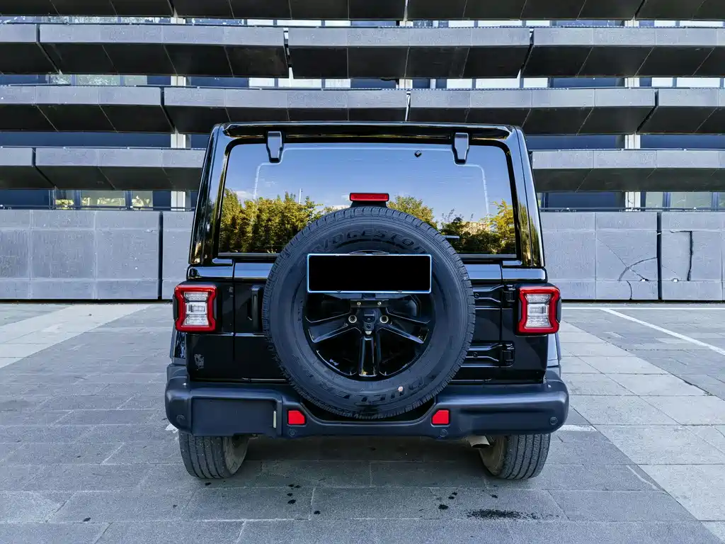 Wrangler 2.0 T Highland 4-door