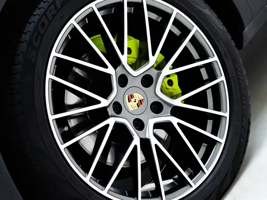 Cayenne NEV Cayenne E-Hybrid 2.0 T
