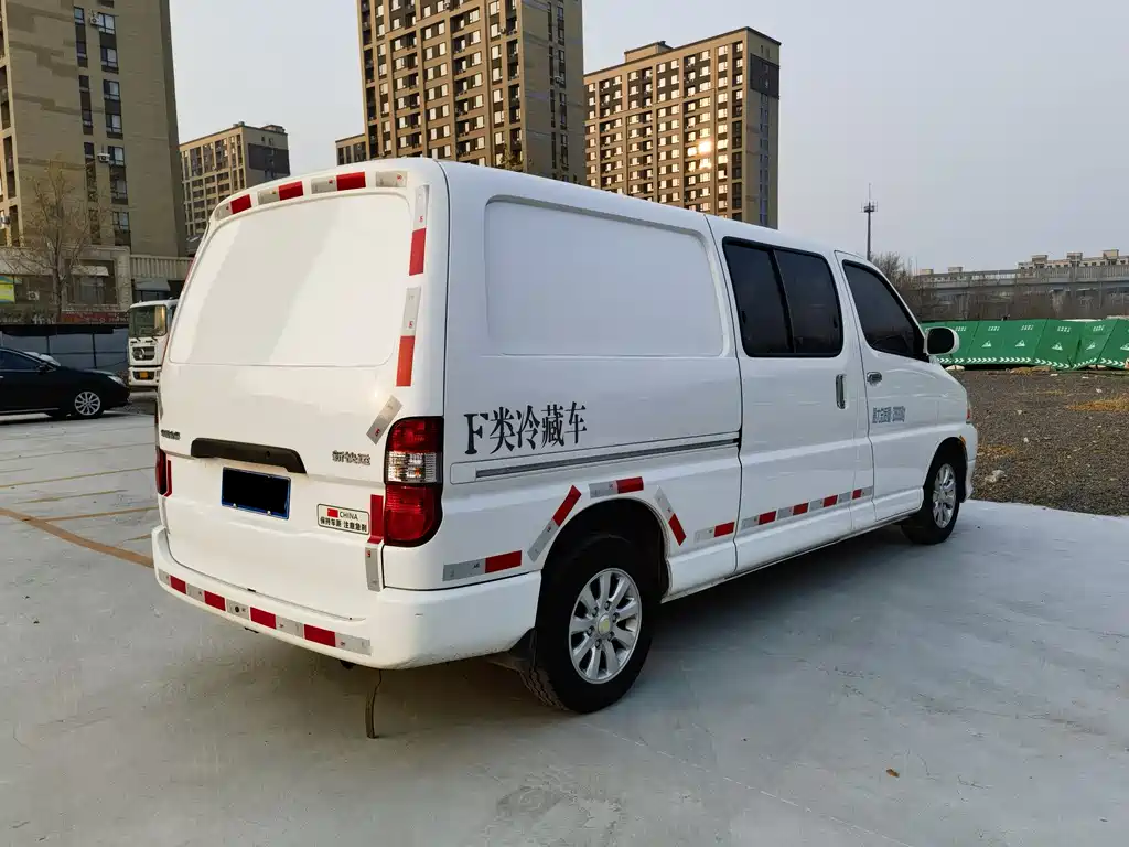 Jinbei Kuaiyun 2.0 L CN-VI Economy 6-seat G6 P-6 1 TZS