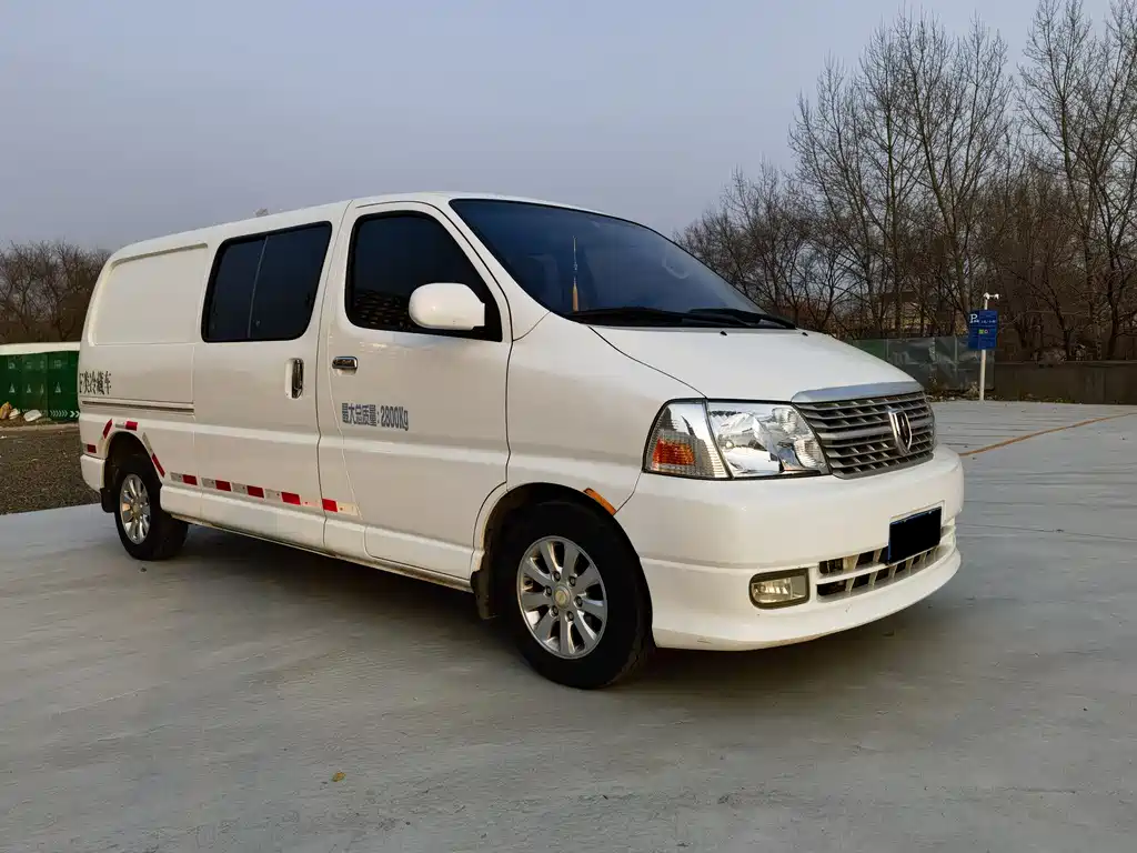 Jinbei Kuaiyun 2.0 L CN-VI Economy 6-seat G6 P-6 1 TZS