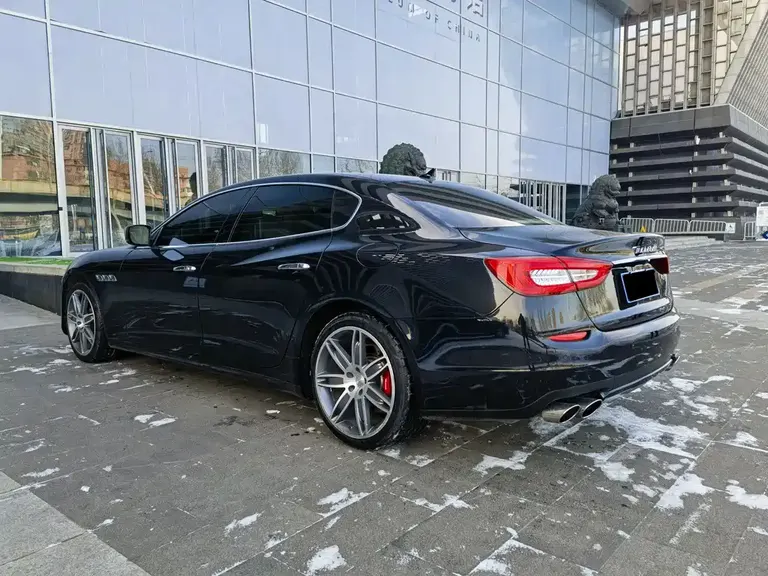 Maserati Quattroporte 3.0 T Standard