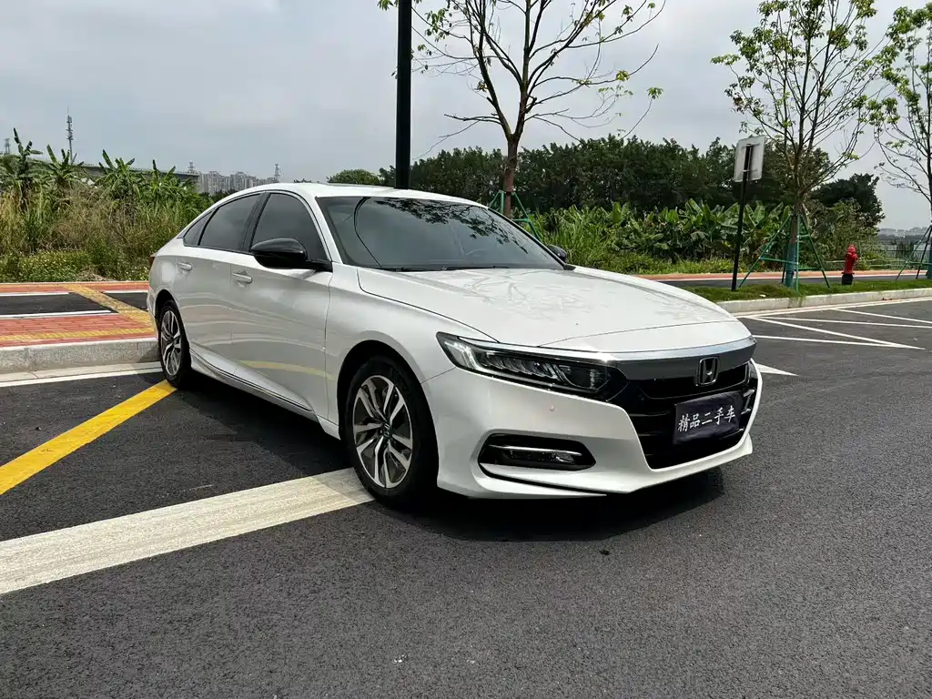 Accord Sharp· Hybrid 2.0 L Sharp Leading CN-V
