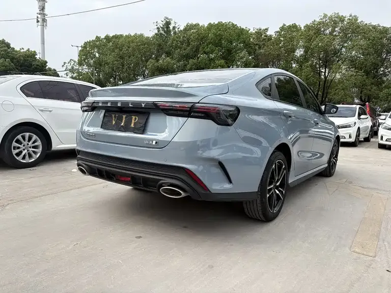 Geely Binrui Binrui COOL 1.5 T DCT Champion