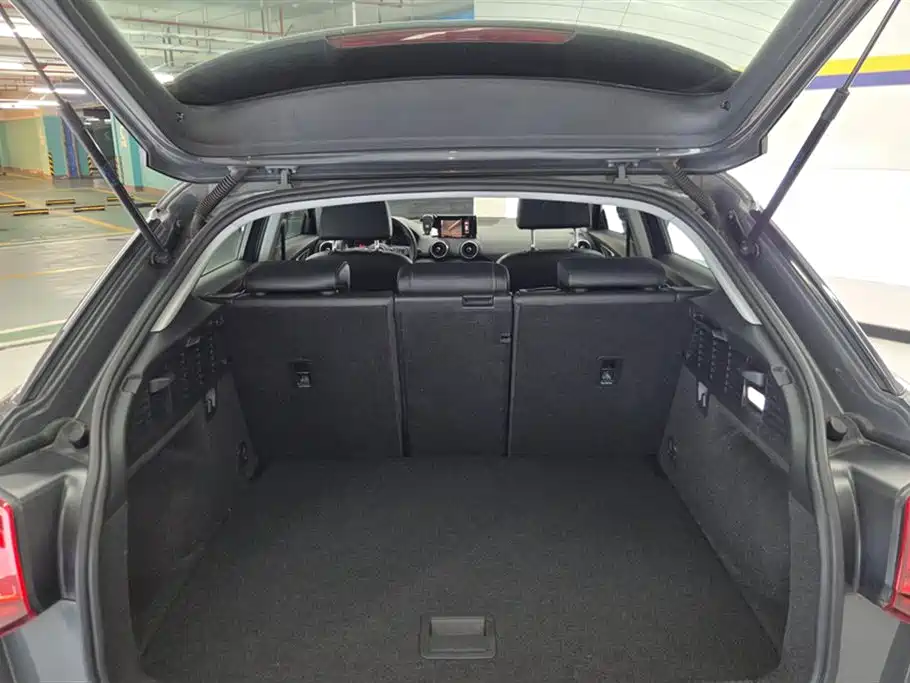 Audi Q2 L 35 TFSI Fashion Elegant