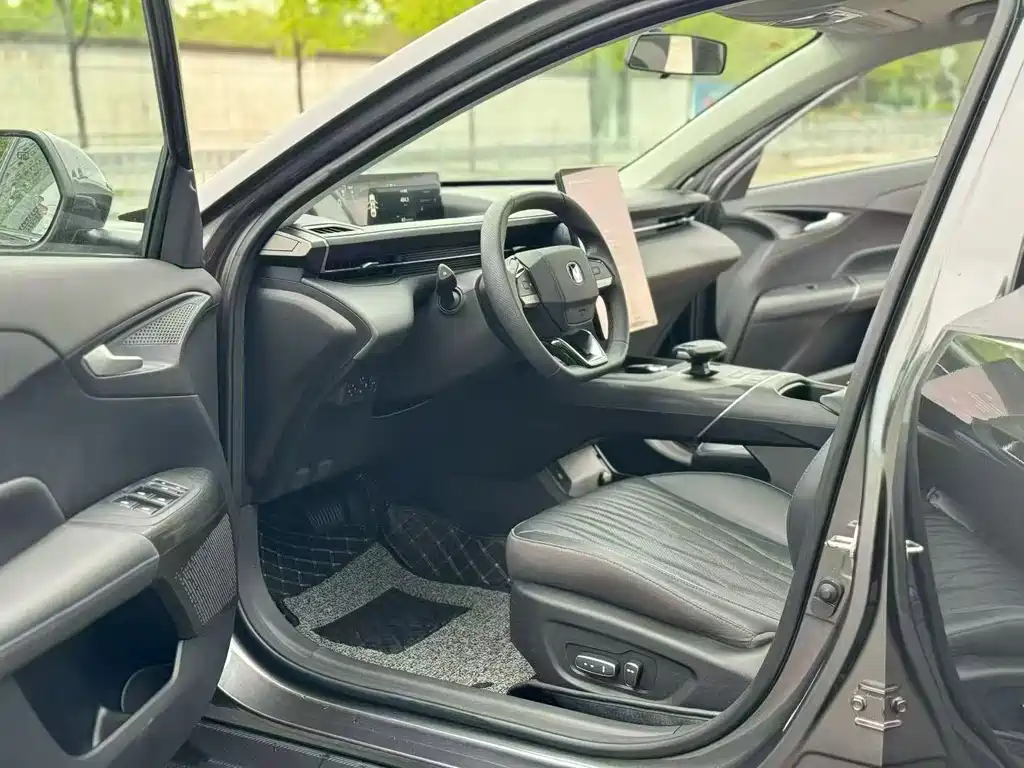 Eado 1.5 T GDI Auto Flagship