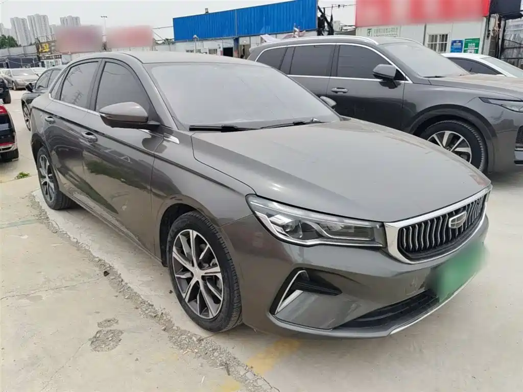 Emgrand 4 th Gen 1.5 L CVT Distinguished