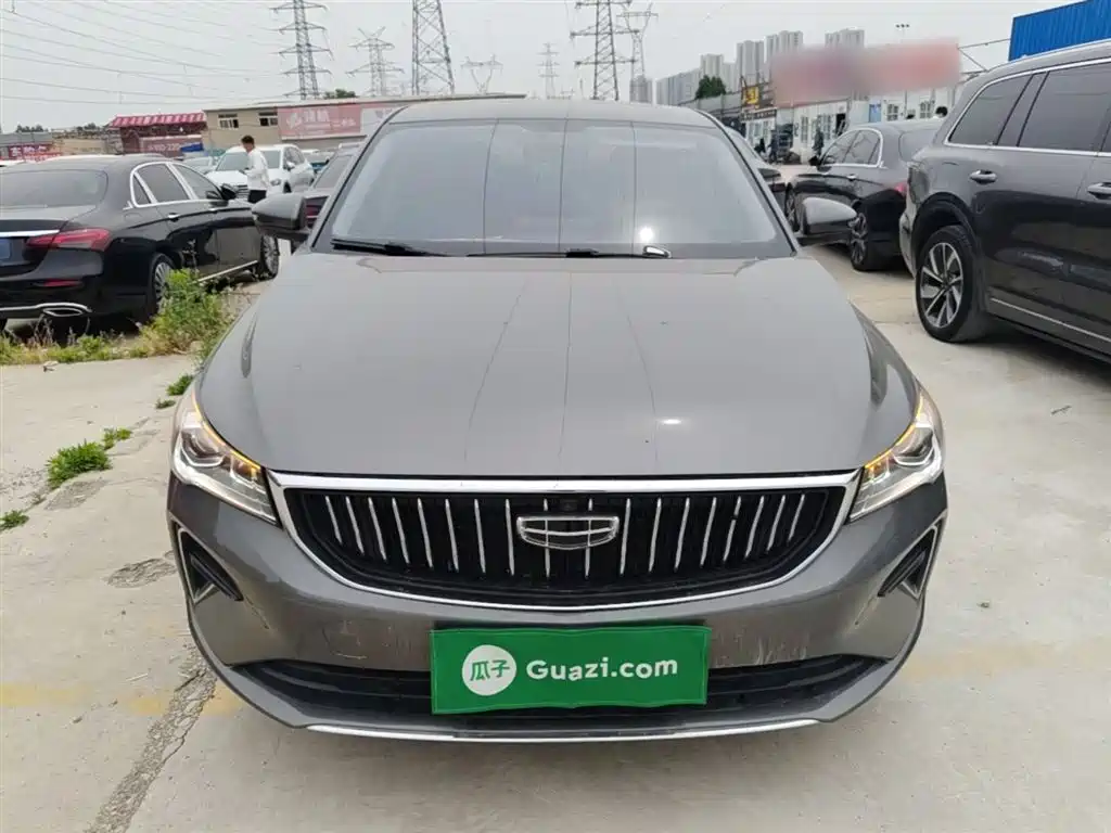 Emgrand 4 th Gen 1.5 L CVT Distinguished
