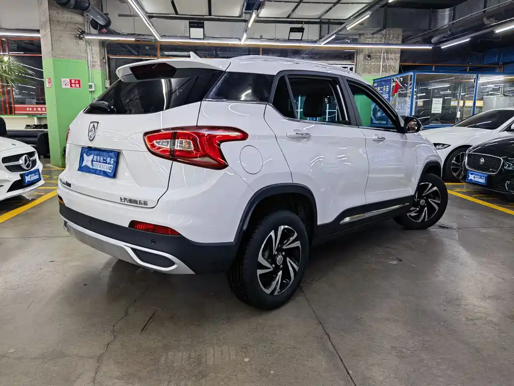Baojun 510 1.5 L Auto Luxury