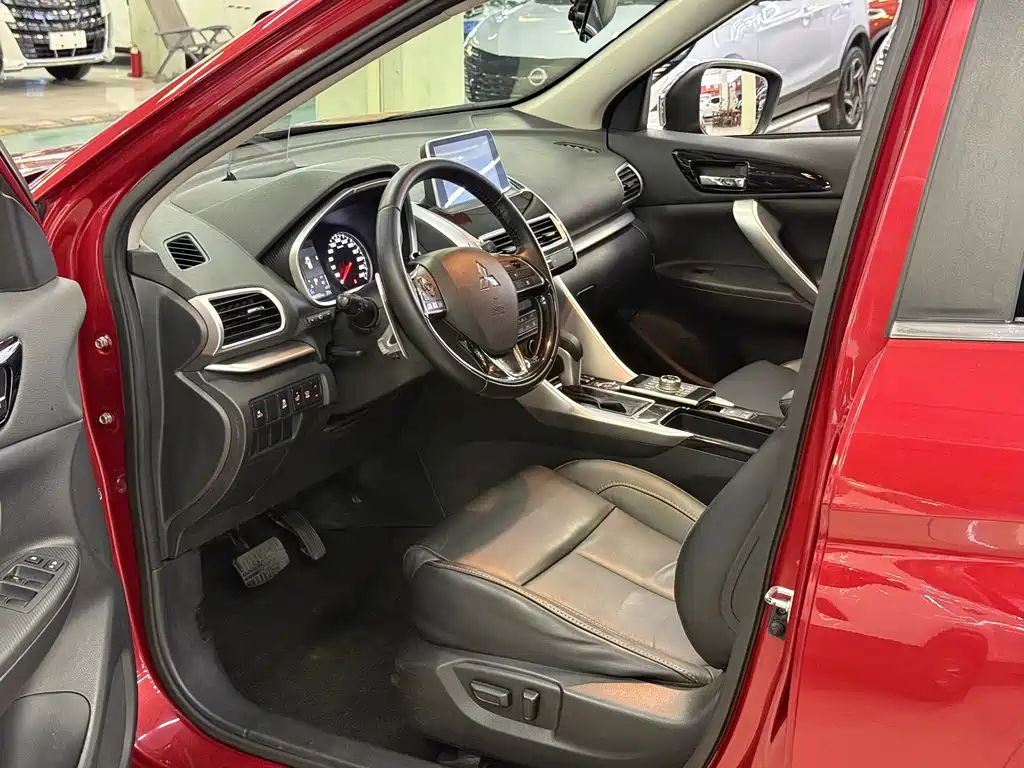 Eclipse Cross 奕歌 2018款 1.5 T CVT四驱真我版