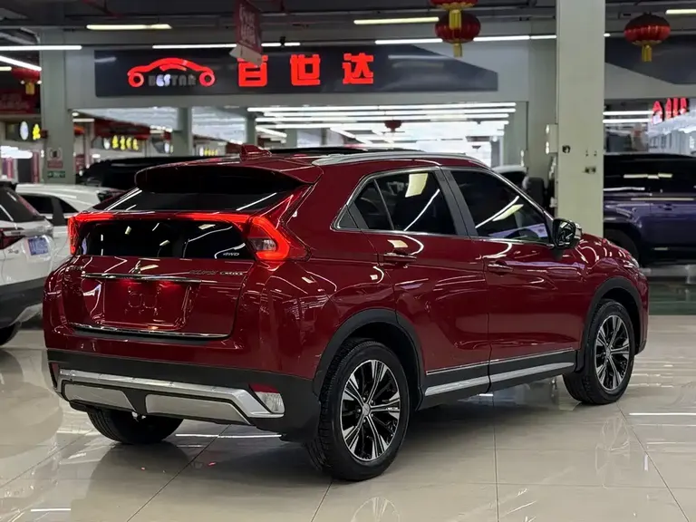 Mitsubishi Eclipse Cross 奕歌 2018款 1.5 T CVT四驱真我版