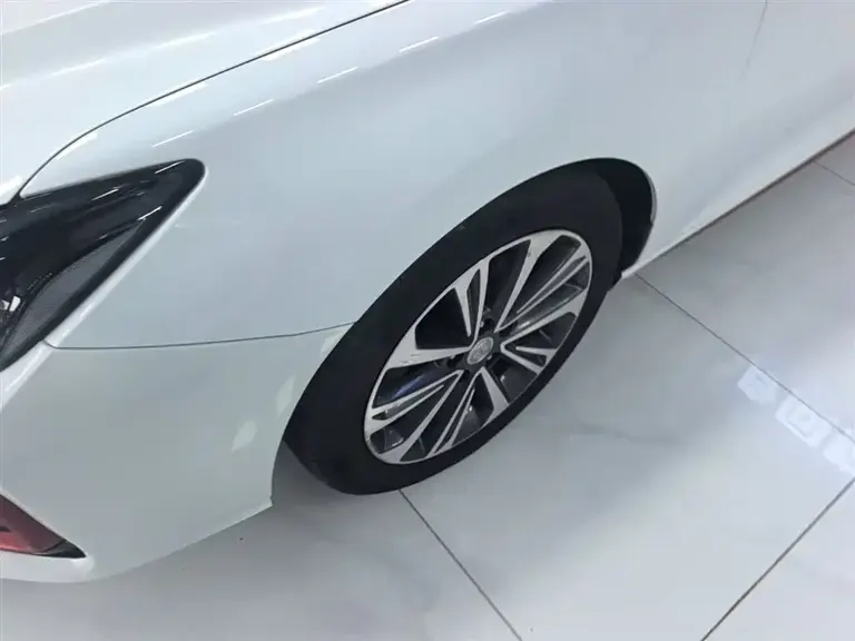 Changan Ruicheng CC Blue Whale 1.5 T DCT Luxury