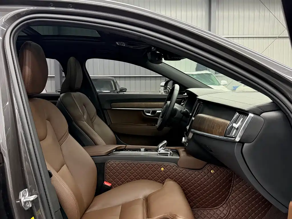 Volvo S90 B5 Smart Vision Luxury