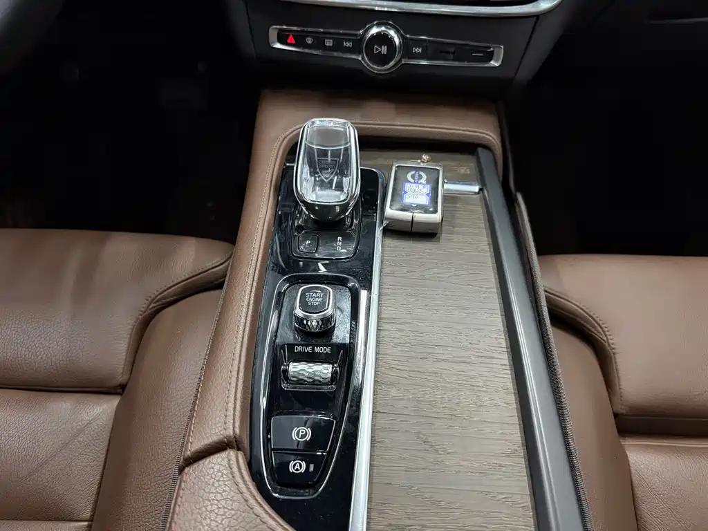 Volvo S90 B5 Smart Vision Luxury