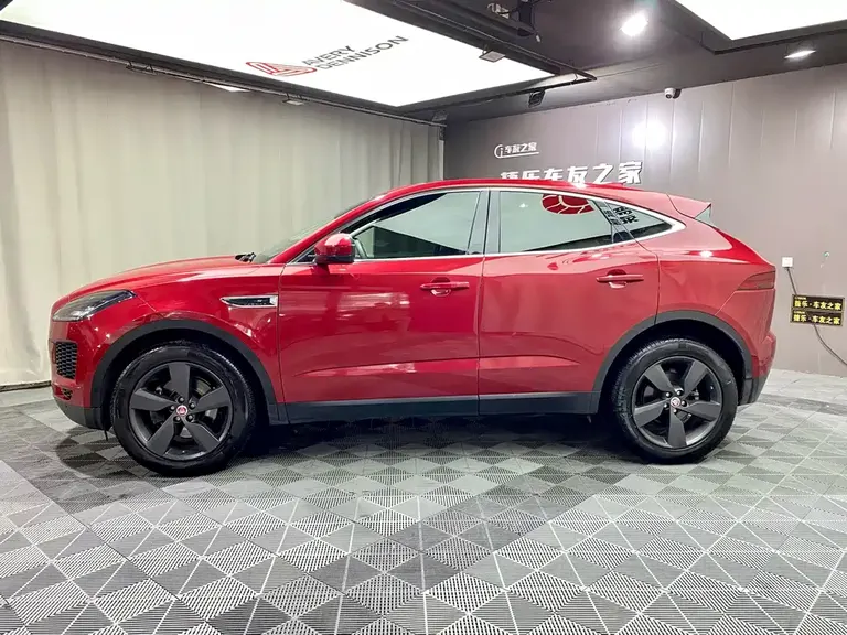 Jaguar E-PACE P200 S CN-V