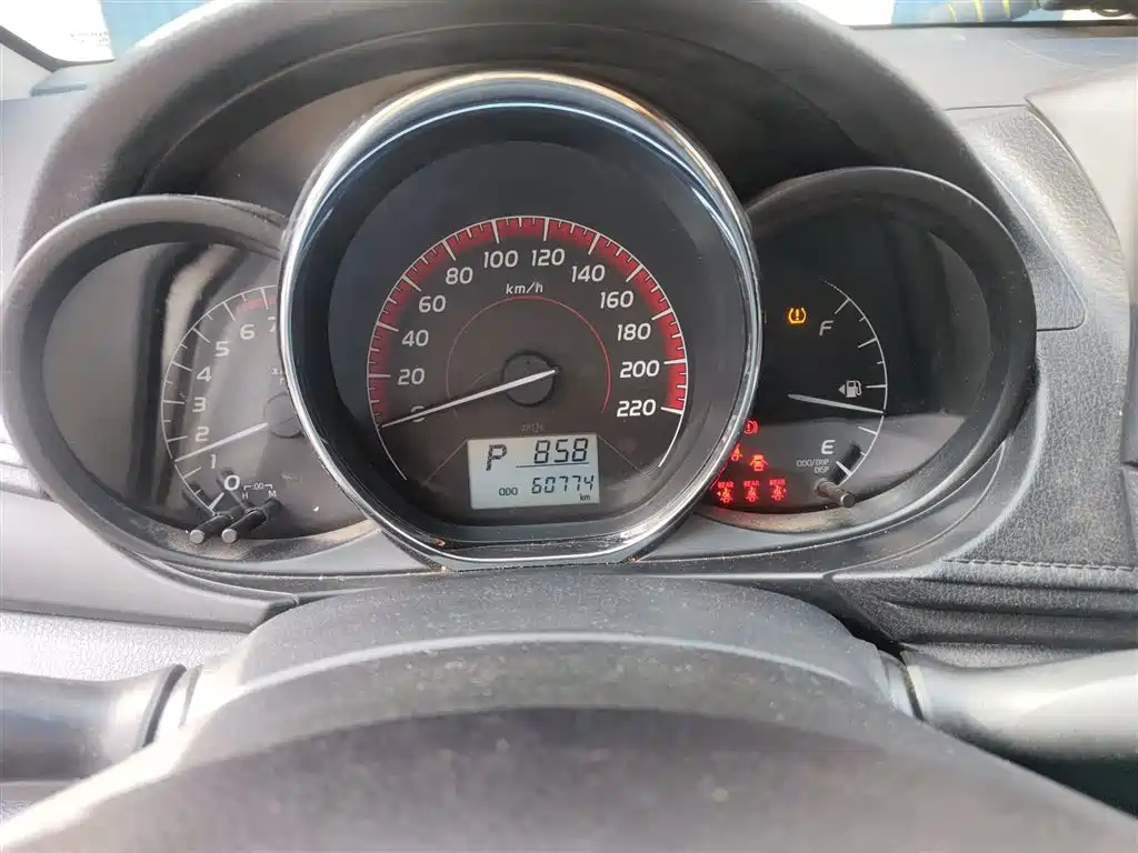 Vios FS 1.5 L CVT Sharp Speed