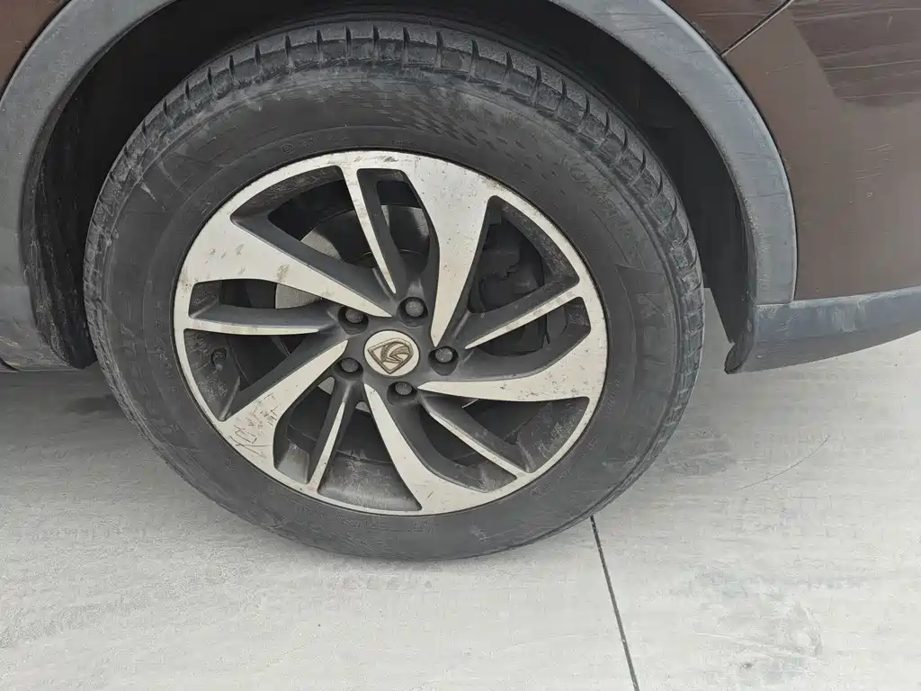 Baojun 560 1.8 L Manual Luxury