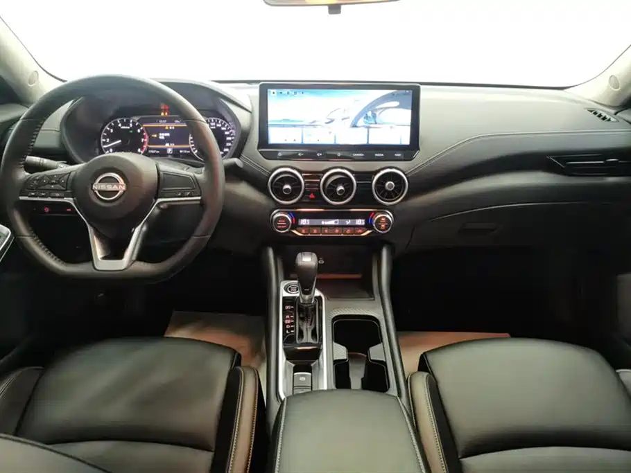 Sylphy Facelift 1.6 L CVT Joy