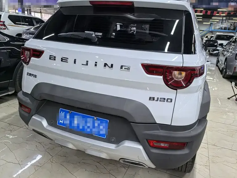 Baic Beijing Offroad BJ20 1.5 T CVT Luxury