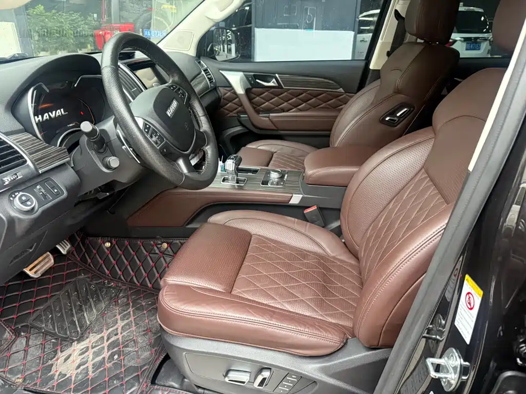 Haval H9 2.0 T Gasoline 4 WD Distinguished 7-seat