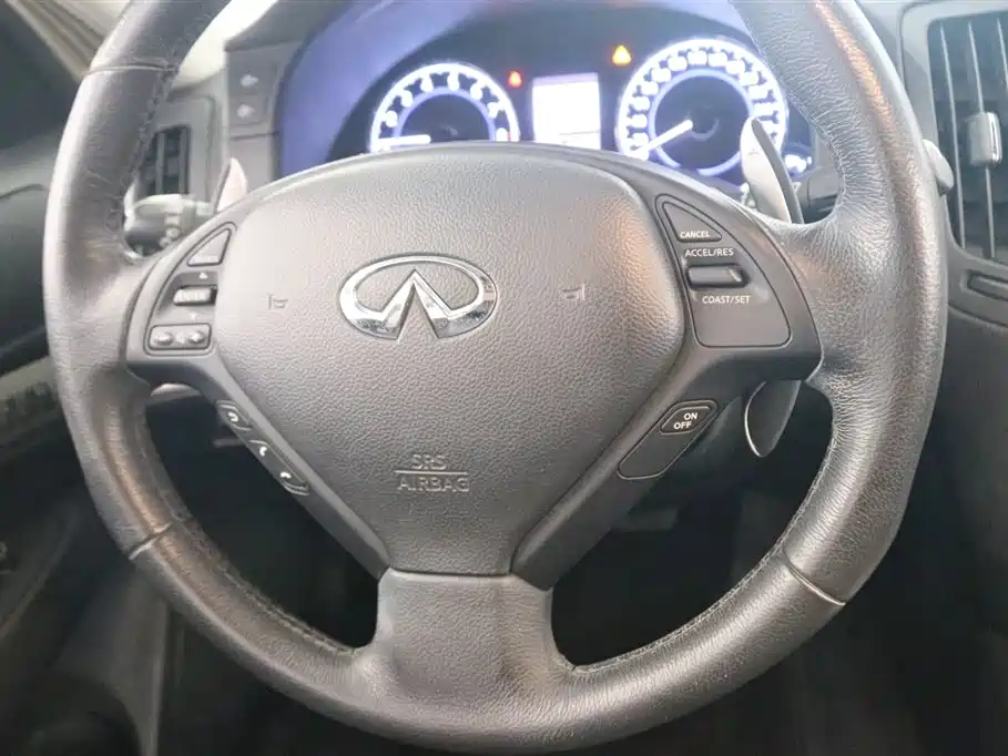 Infiniti G Series G25 Sedan Luxury Sport