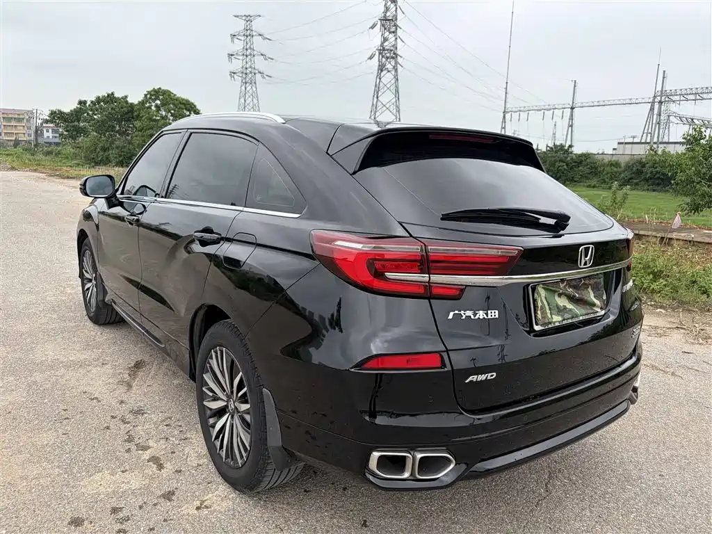 Avancier 370 TURBO 4 WD Premium