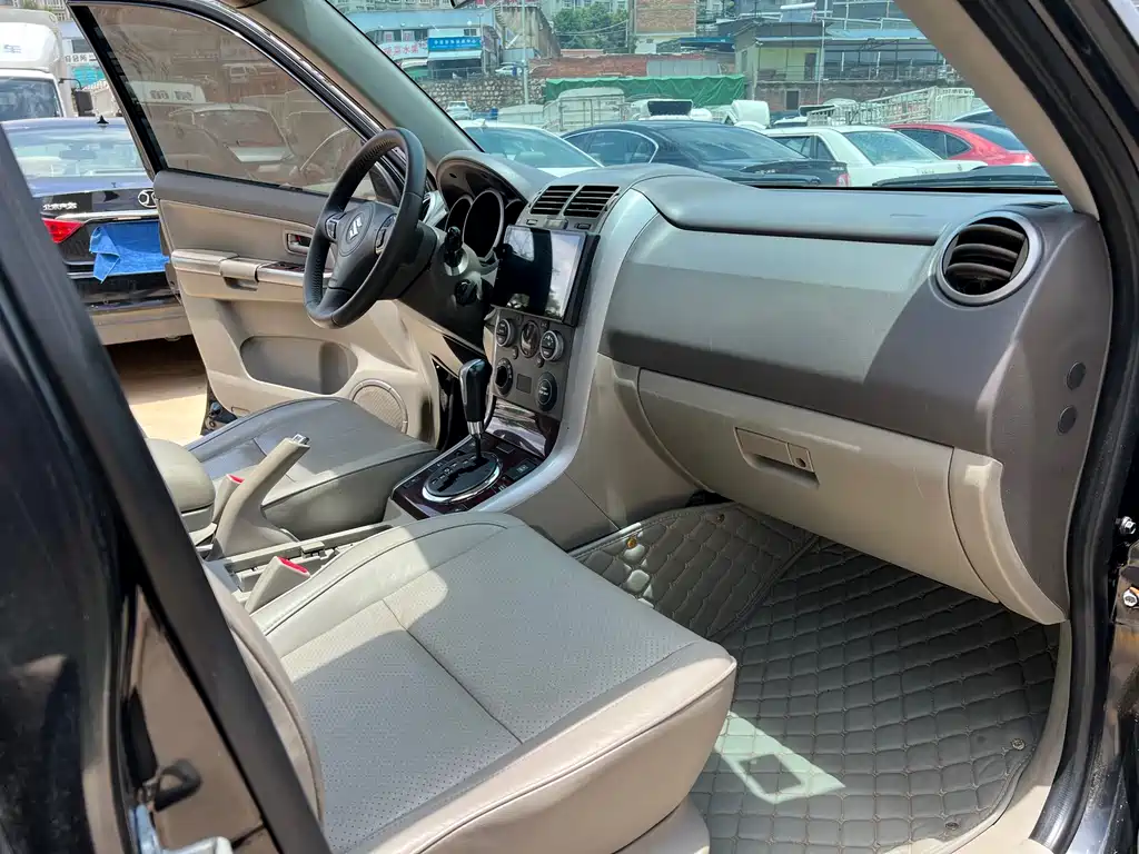 Grand Vitara 超级维特拉 2011款 2.4 AT JLX-EL 5门版