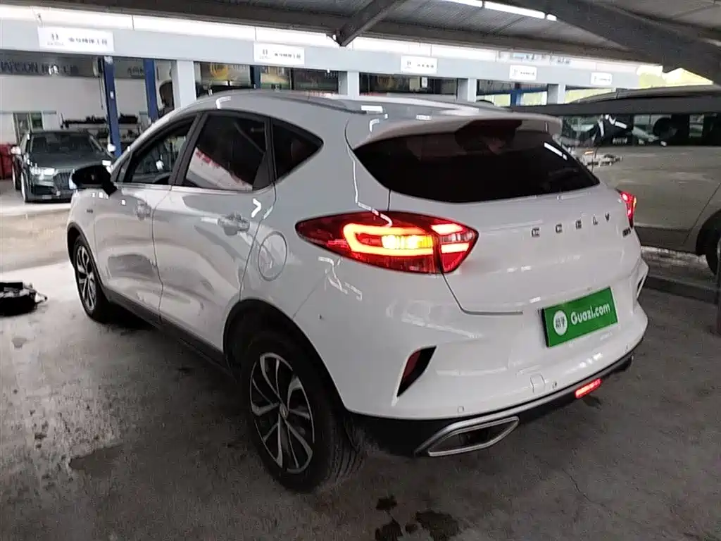 Emgrand GS 1.4 T CVT Elegant
