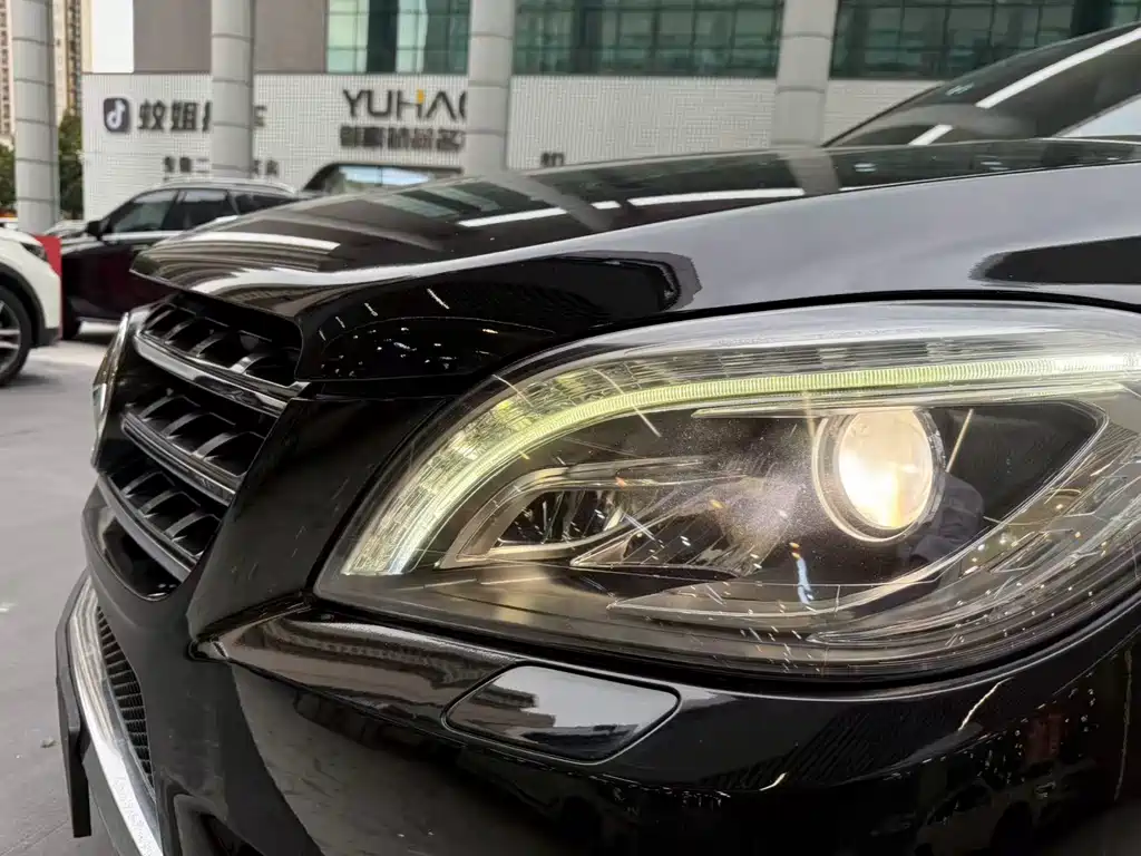 Mercedes-Benz M-Class ML 320 4 MATIC