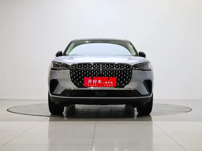Lincoln Corsair 2.0 T 2 WD Graceful