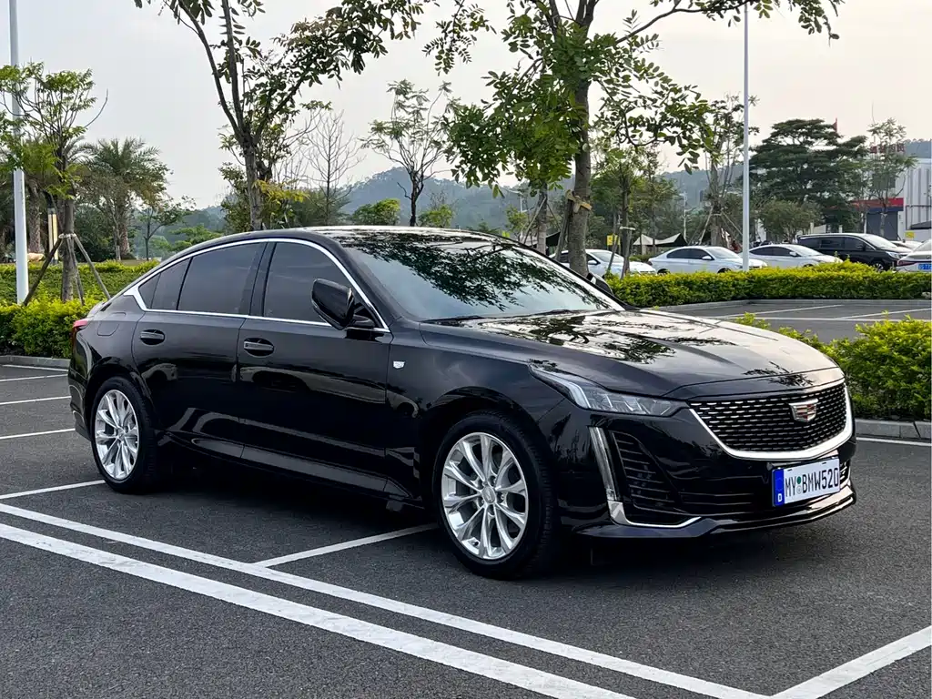 Cadillac CT5 28 T Luxury (Standard)