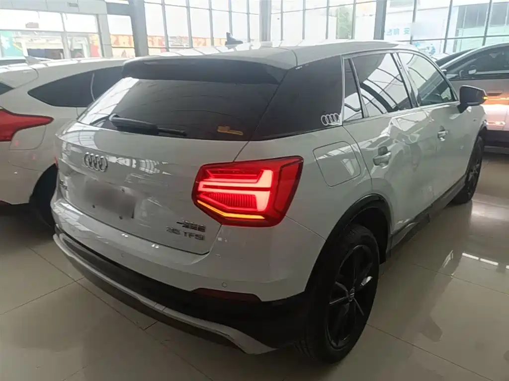 Audi Q2 L 35 TFSI Fashion Dynamic CN-VI